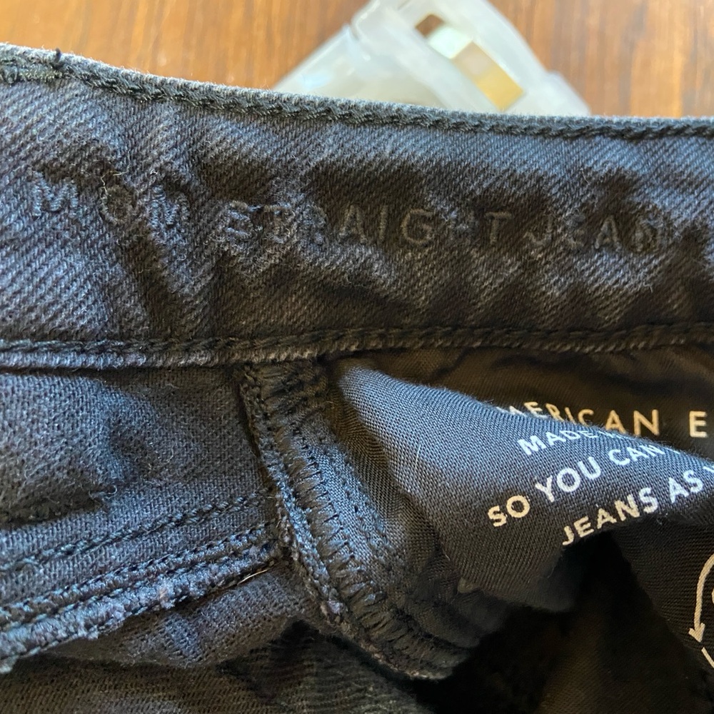 American Eagle Black Distressed Mom Jeans Size 00 - Picture 10 of 10
